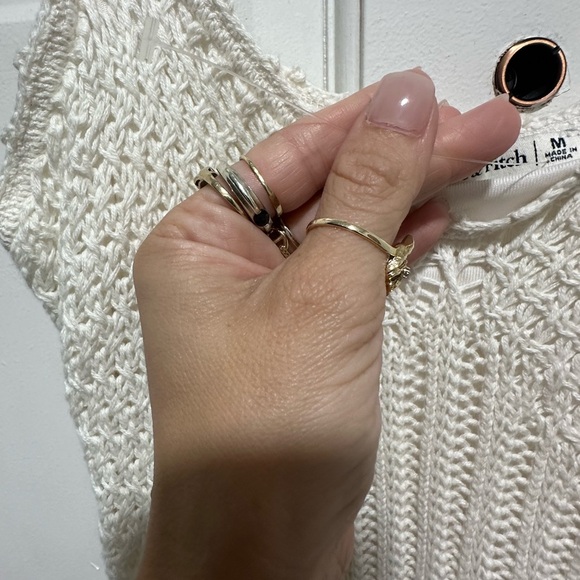 Abercrombie and Fitch Elegant White Crochet Mini Dress Size M - Picture 3 of 6